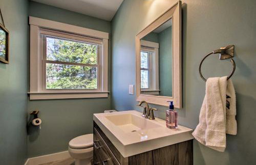 Lakefront Meredith Home: Private Beach & Fire Pit! - Foto 16
