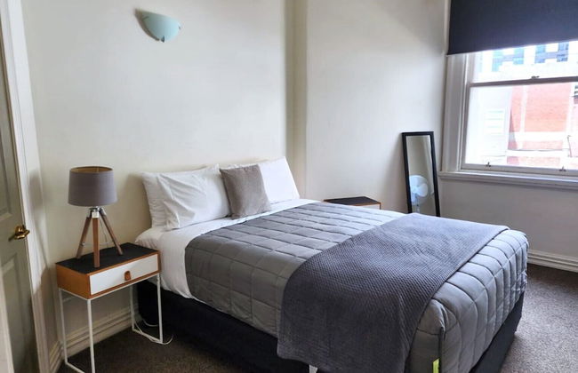 U Suites on Manners - Photo 15