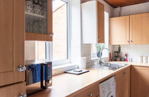 Cosy Inn near Luton Station, Mall and Luton Airport 10 Min - Foto 31