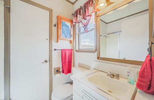 Rustic and Western House on Lake - Swim and Fish! - Foto 29