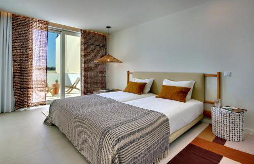 Casa do Pátio-Two Private Pools Villa- Rooftop & Panoramic Pool by DreamvillasAlbufeira - Foto 10