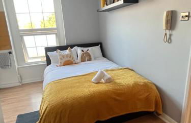 Dalston Cozy Studio - 2 min Overground & Market - Foto 1