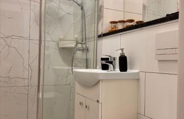 Apart Brzeg - Photo 18