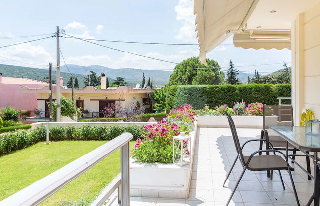 Bright & Spacious two-floor Family Garden Home - Foto 37