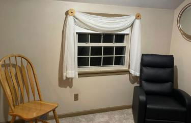 Cozy Apartment w Garage - Foto 4