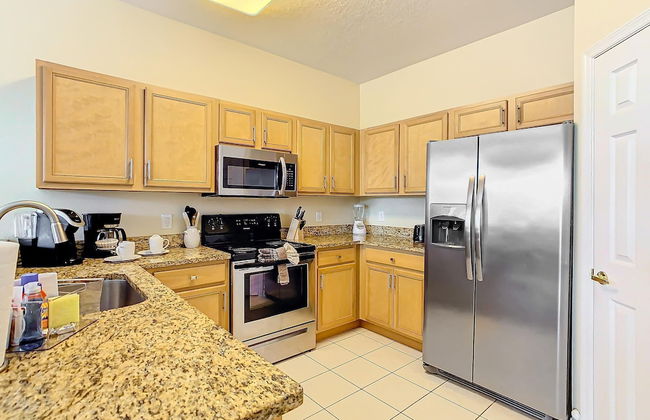 Elegant 5BR Home w Private Pool Spa Near Disney - Foto 14