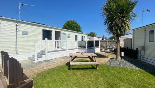 4 Sandringham, Patrington Haven, Hot Tub, Private garden & Parking - Foto 1, Garden