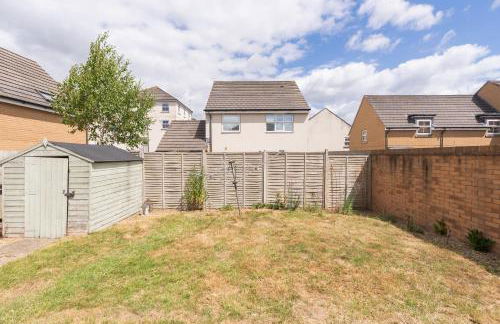 Large Modern Home, Free Parking, Families and Contractors Welcome - Foto 29