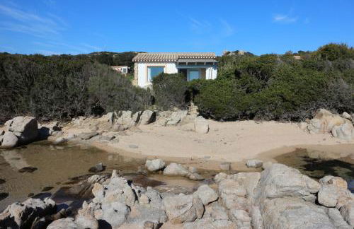 Lovely Beach House - Photo 17