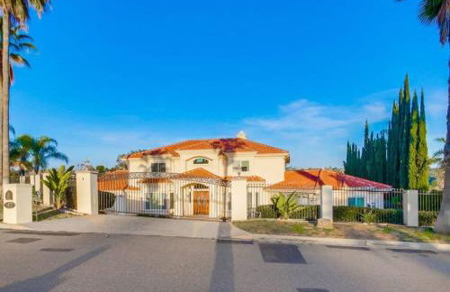 Villa Andalusia 6BR 5BA Luxury Jacuzzi Views and Games - Foto 34