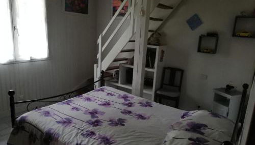 Maison familiale au calme avec piscine en bordure de forêt - Foto 3