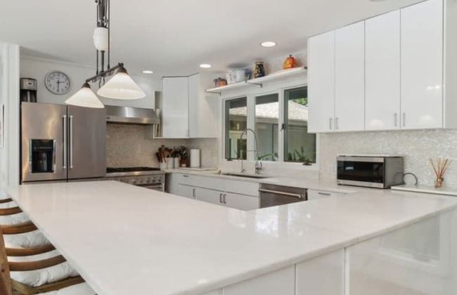 Blank Lane by Rove Travel 5BR w Pool Hot Tub - Foto 8