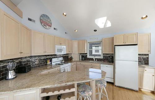 Ocean Side, Beach Badges, Wifi, Brant Beach,4 Bedroom Beach House, Steps To The Sand 13113 - Foto 15