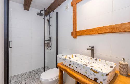 Holiday house STONE with jacuzzi - Photo 15