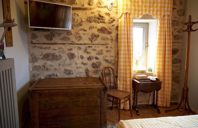 Dandy Villas Dimitsana - a Family Ideal Charming Home in a Quaint Historic Neighborhood - 2 Fireplaces for Romantic Nights - Foto 19