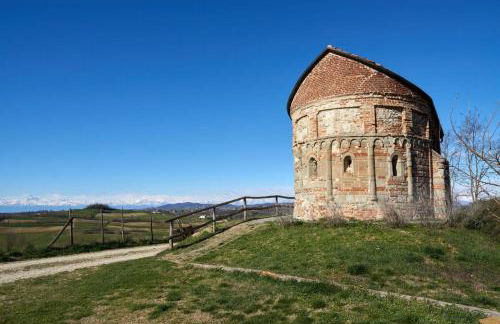 La casa rossa nel Monferrato a Moncucco Torinese - Foto 42