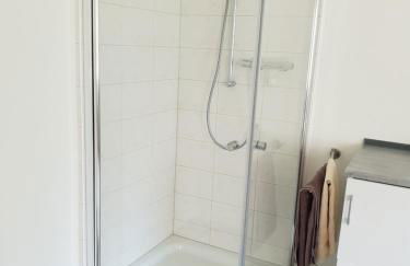 MESSE CGN-DUS Studio-Wohnung für 2-4; Zumietung bis 8 Personen möglich - Foto 11