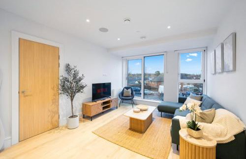 Modern & Cozy 2-Bedroom Apartment plus Parking, Gym, Cinema, Games Room, Workspace - Photo 37