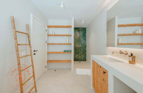 Luxury beach house in El Palo! - TCM - Photo 16