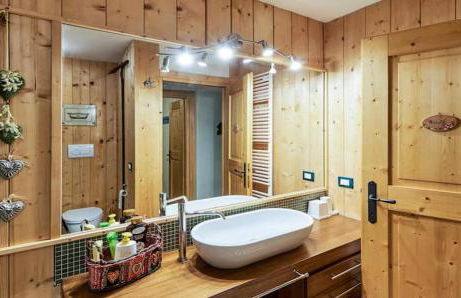 Spazio pratico e luminoso per viaggiatori d affari - Foto 10