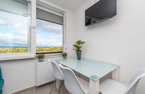 Vila Luna Apartments - Photo 10