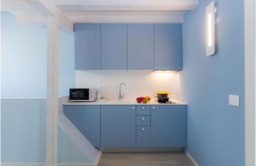 Tiffany Home - Photo 59