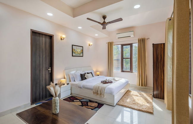 Alaya Stays 5 BHK Pet friendly with pvt pool - Ashirwad Farms - Foto 10