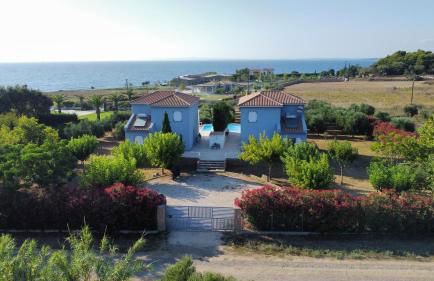 Betty's Villas - Photo 13