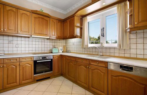 Christine's House - Photo 9