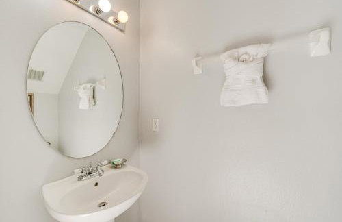 7 Mi to Disney: Kissimmee Home w/ Pool & Hot Tub! - Foto 30