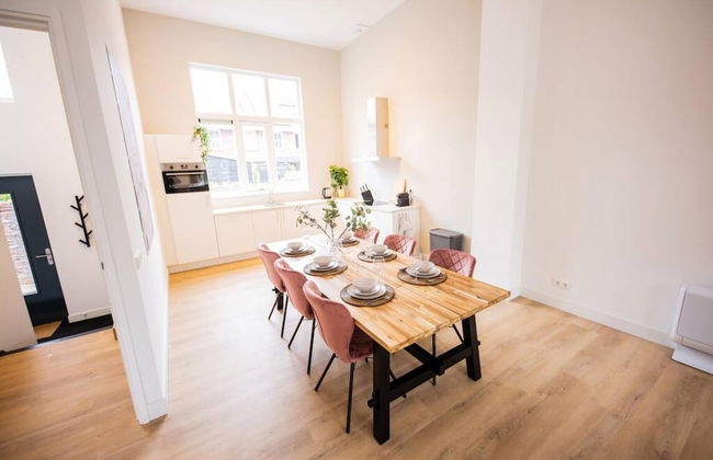 Serviced 3BR Apartment in Utrecht - Photo 53