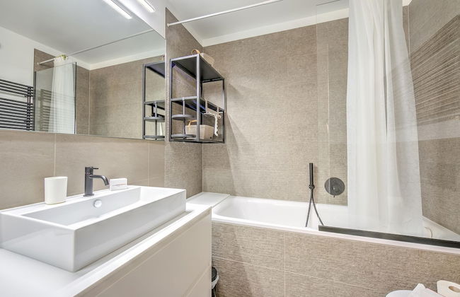 Dandy House Few Min From Lake - Photo 16