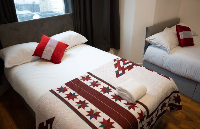 Carlton Residence Sleeps 6 - Photo 5