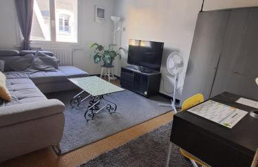 P'tite maison atypique avec terrasse - Foto 13