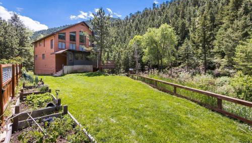 Boulder Luxury Getaway 7 acres River & Pond - Photo 3