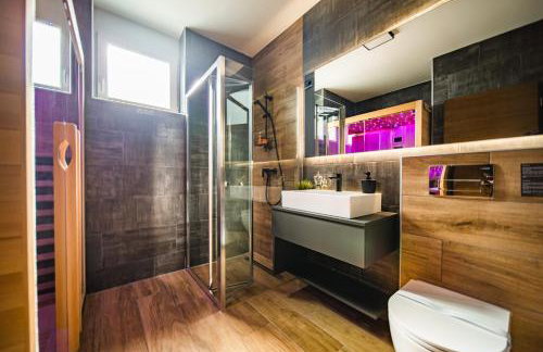 K Relax Place, Varaždinske Toplice, modern home with Sauna, Jacuzzi, WIFI - Foto 24