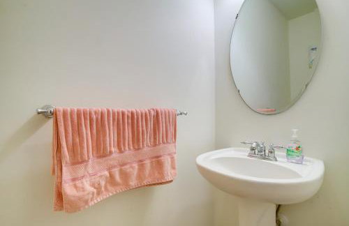 Bright Greenbackville Vacation Home with Game Room - Foto 13