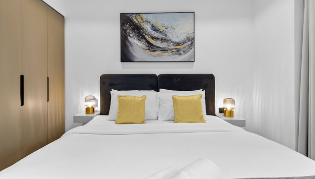 Waves - City Serenity: Luxe Living at 15 Northside Tower 2 - Foto 5, Habitación