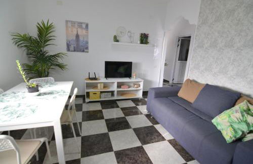 Aloha***Burrero cerca del Aeropuerto - Foto 3