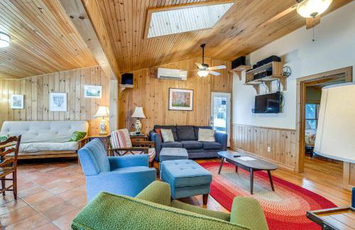 Waterfront North Hero Home with Screened Porch - Foto 4