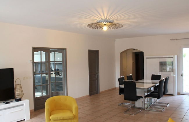 Luxe Villa With Pool in Lorgues - Foto 10