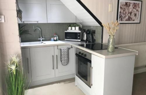 Cottage - Sleeps4 - PetFriendly - Garden - ByBeach - Foto 2