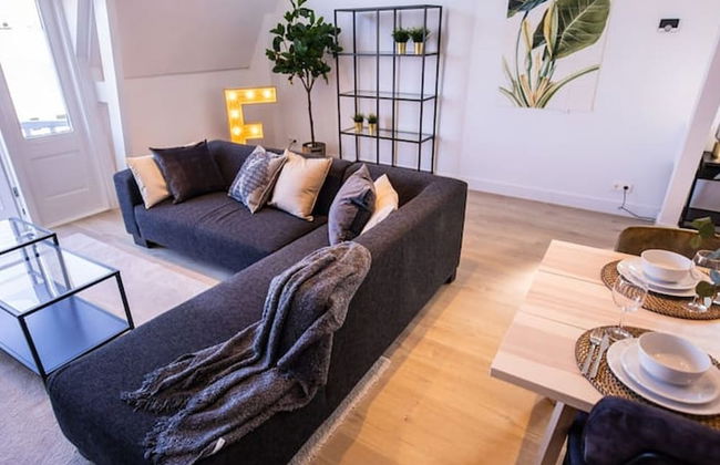 Nb304/306 3BR Serviced Apartments - Photo 1