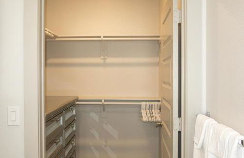 New! The Vibe Med Center Apartments - Central Houston - Photo 28