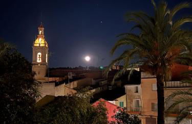 El Surtidor - Foto 15