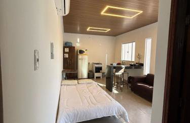 Micro casa com ar condicionado 2km da prainha - Foto 26