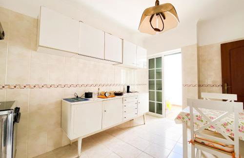 Simple Beach Lovers' Retreat in Espiche #1888 - Foto 2