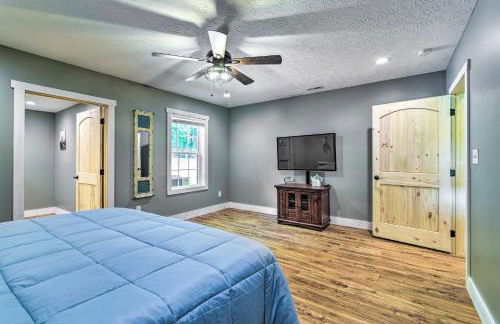 Secluded Brownsville Cabin with Deck and Fire Pit - Foto 14