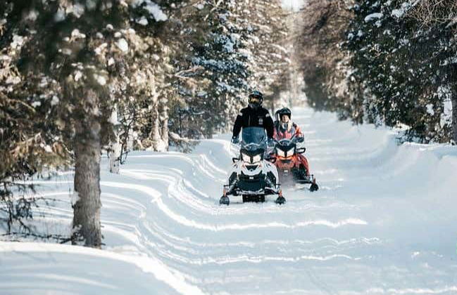 Balade en motoneige dans Luosto - Photo 3