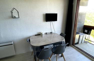 Studio au pied des pistes avec balcon 4/6 pers - Foto 10